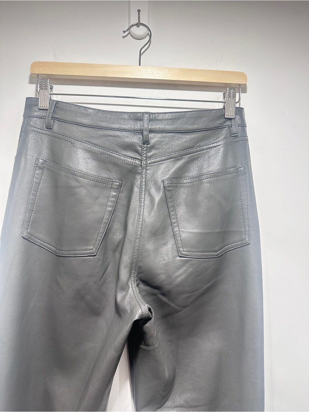 Aritzia Wilfred Melina High Waisted Vegan Leather Pants Charcoal Grey Small S - Picture 9 of 15